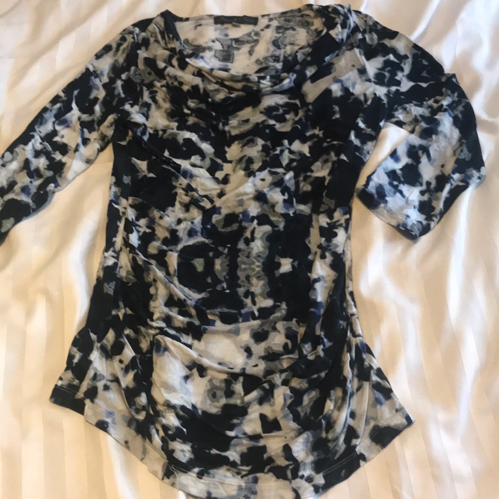 Rose & Olive Black and White Patterned Tunic Top